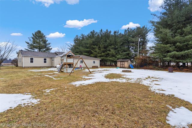 8052 Irish Road, Millington Township, MI 48746