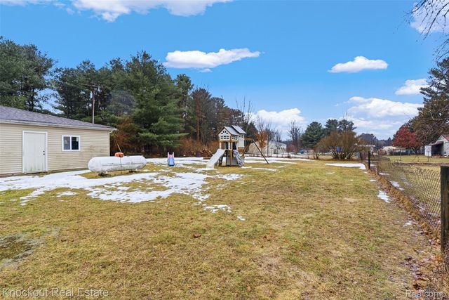 8052 Irish Road, Millington Township, MI 48746