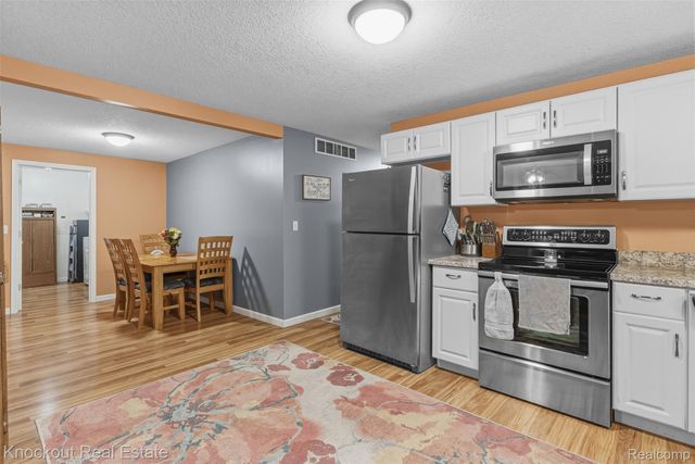 8052 Irish Road, Millington Township, MI 48746