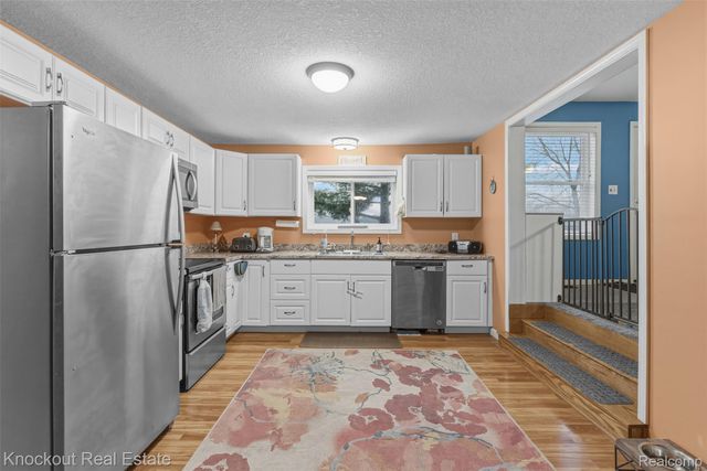 8052 Irish Road, Millington Township, MI 48746