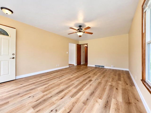 8401 S 36th STREET, Franklin, WI 53132