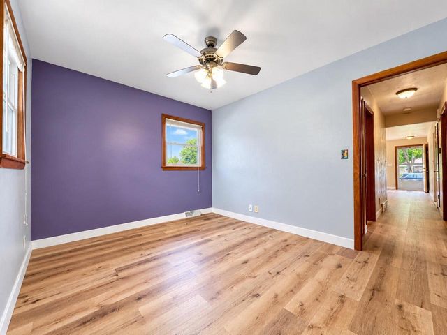 8401 S 36th STREET, Franklin, WI 53132