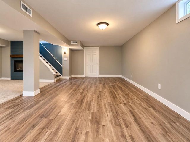 8401 S 36th STREET, Franklin, WI 53132