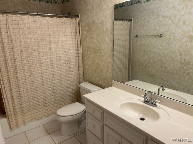 134 Laurelwood Drive, Pike Road, AL 36064