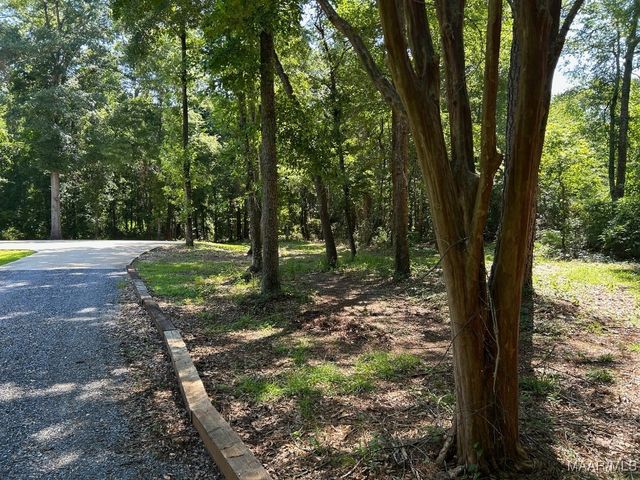 134 Laurelwood Drive, Pike Road, AL 36064