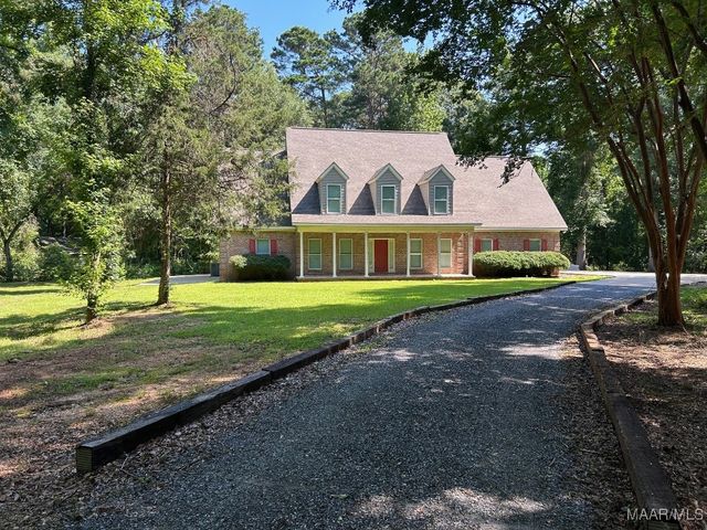 134 Laurelwood Drive, Pike Road, AL 36064