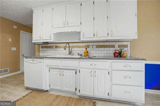 1392 Nunnally Trail, Monroe, GA 30655