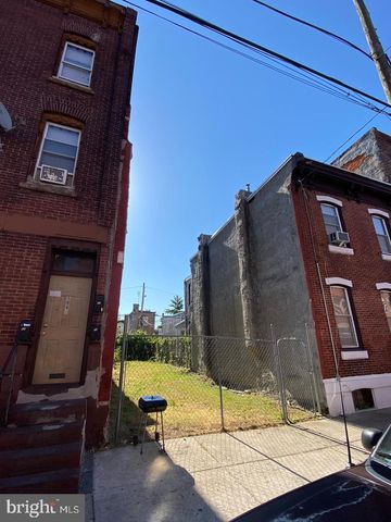 1939 N 32ND STREET, Philadelphia, PA 19121