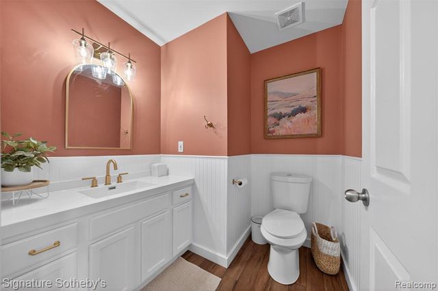 3332 Woodruff Meadows Court, Highland, MI 48357