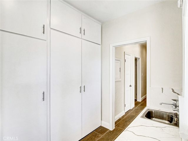 10563 Lindbrook Drive, Los Angeles, CA 90024