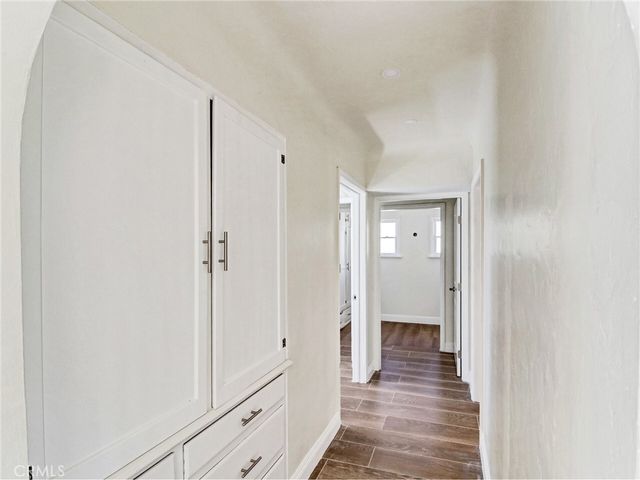 10563 Lindbrook Drive, Los Angeles, CA 90024