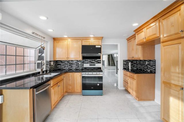 16829 Dawn Haven Rd., Hacienda Heights, CA 91745