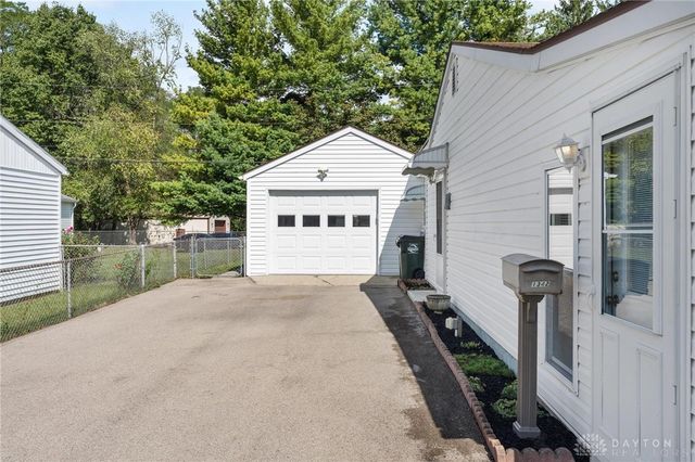 1342 Kylemore Drive, Xenia, OH 45385