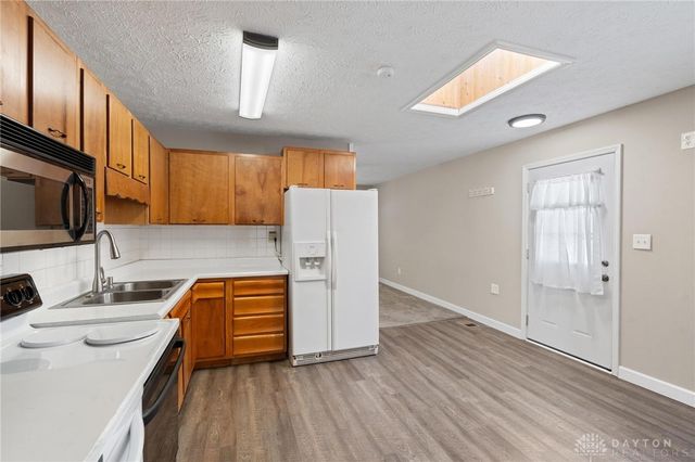 1342 Kylemore Drive, Xenia, OH 45385