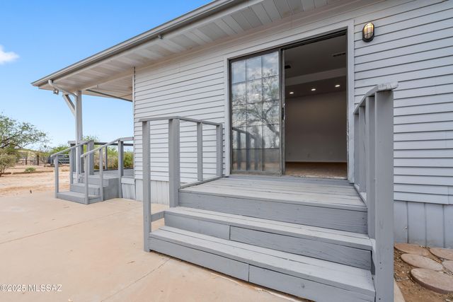 12466 W Vegas Drive, Tucson, AZ 85736