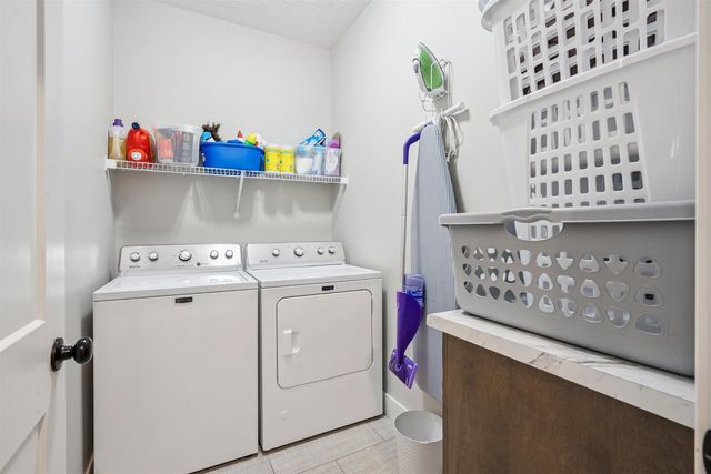 783 Sweet Wood Ln Lane, Blue Grass, IA 52726