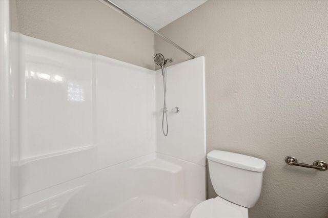 517 Edgewood Avenue, Corsicana, TX 75110