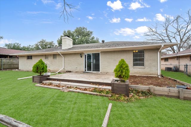 517 Edgewood Avenue, Corsicana, TX 75110