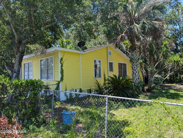 534 Pine Street, Daytona Beach, FL 32114