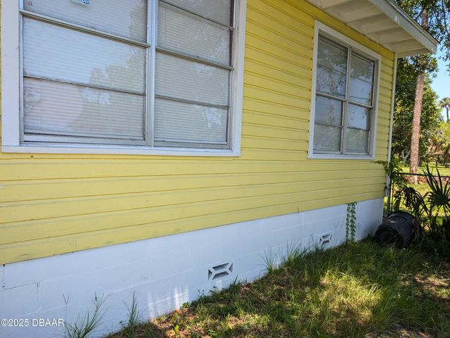 534 Pine Street, Daytona Beach, FL 32114