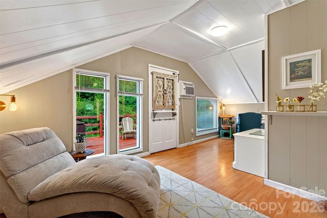 227 Locust Cove Road, Marion, NC 28752