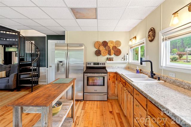 227 Locust Cove Road, Marion, NC 28752
