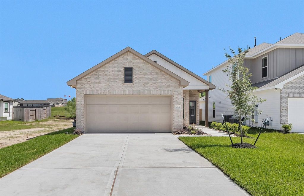 40741 Mostyn Lake Drive, Magnolia, TX 77354