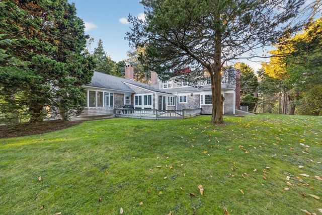 79 Bayberry Ln, Barnstable, MA 02630