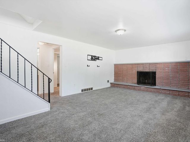 41305 N Central Drive, Sterling Heights, MI 48313