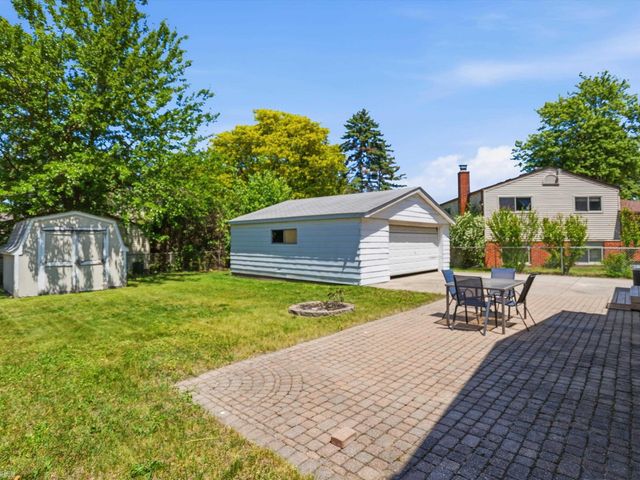 41305 N Central Drive, Sterling Heights, MI 48313