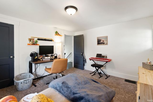 4211 Fairfield Avenue, Fort Wayne, IN 46807