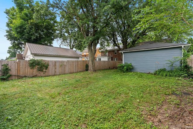 4211 Fairfield Avenue, Fort Wayne, IN 46807