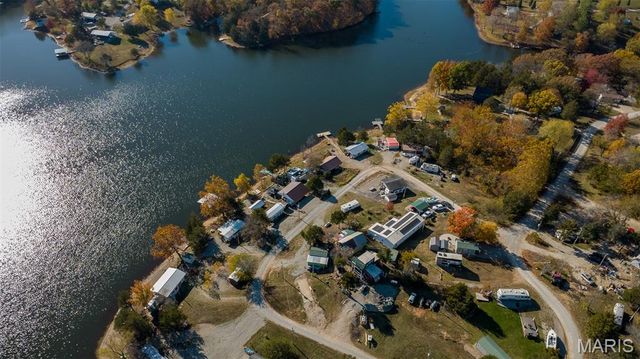 14607 Rock Cliff Drive, Ste Genevieve, MO 63670