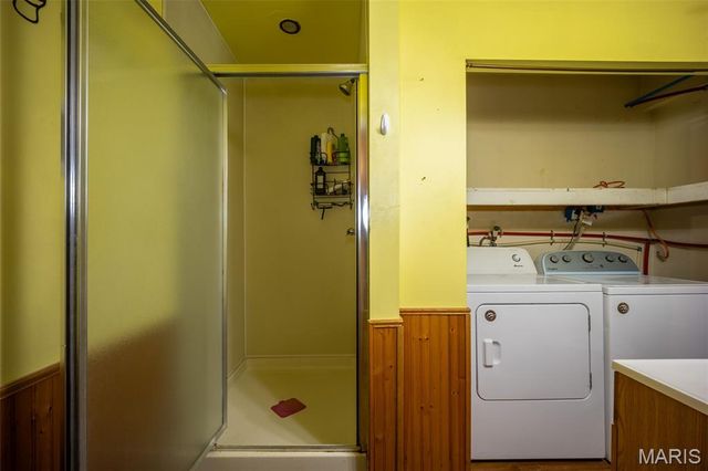 14607 Rock Cliff Drive, Ste Genevieve, MO 63670