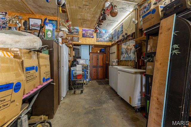 14607 Rock Cliff Drive, Ste Genevieve, MO 63670