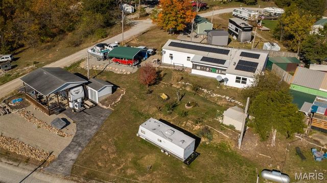 14607 Rock Cliff Drive, Ste Genevieve, MO 63670