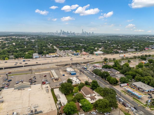4705 Manchaca RD, Austin, TX 78745
