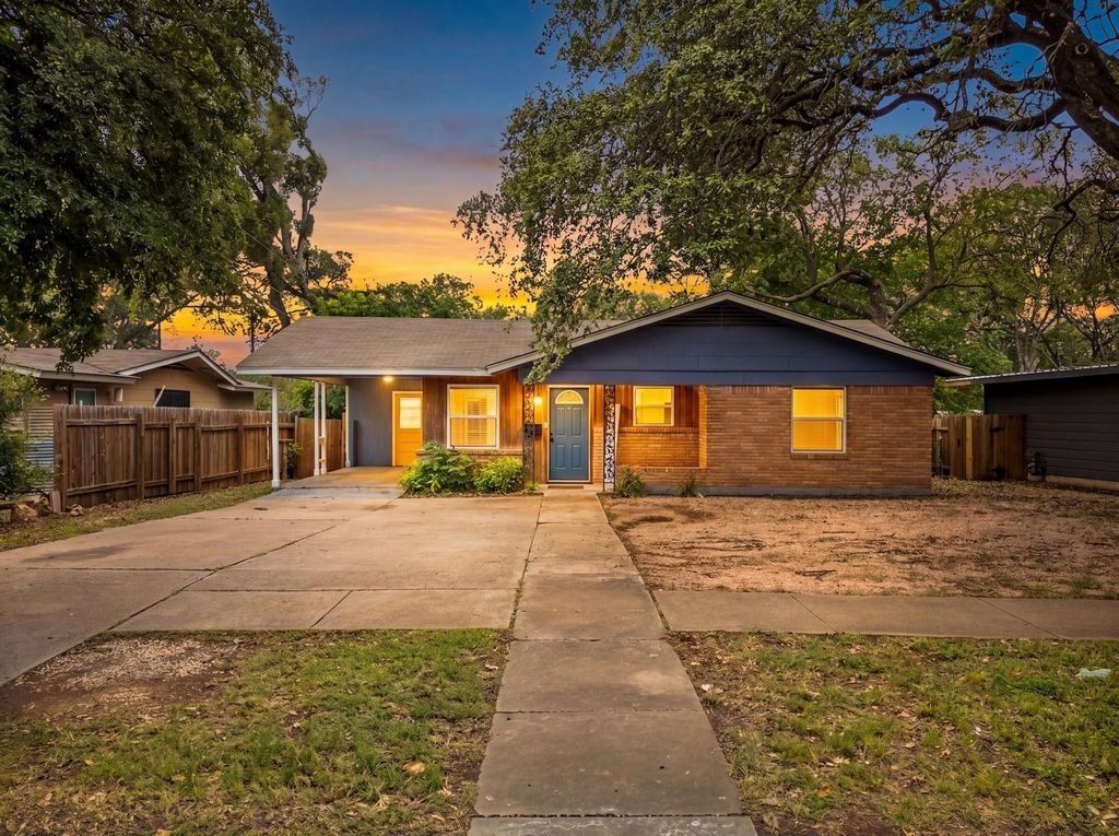 4705 Manchaca RD, Austin, TX 78745