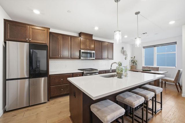 493 Cambridge Street, San Francisco, CA 94134