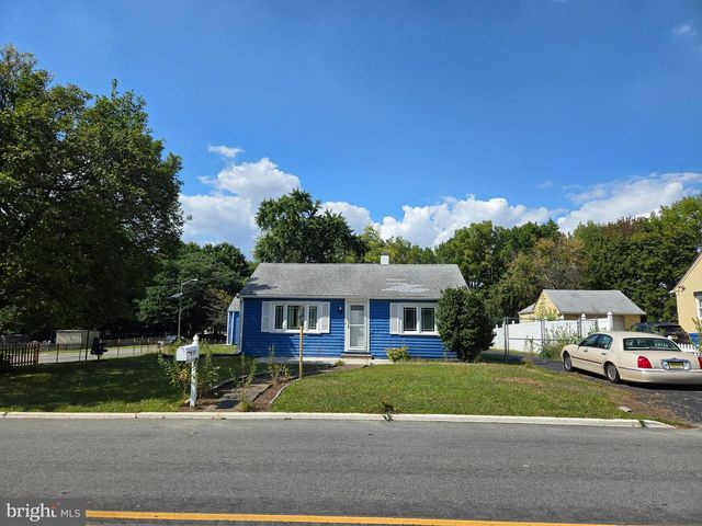 728 LONGWOOD AVE, Cherry Hill, NJ 08002