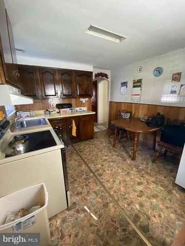 728 LONGWOOD AVE, Cherry Hill, NJ 08002