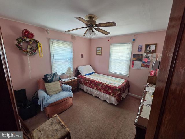 728 LONGWOOD AVE, Cherry Hill, NJ 08002