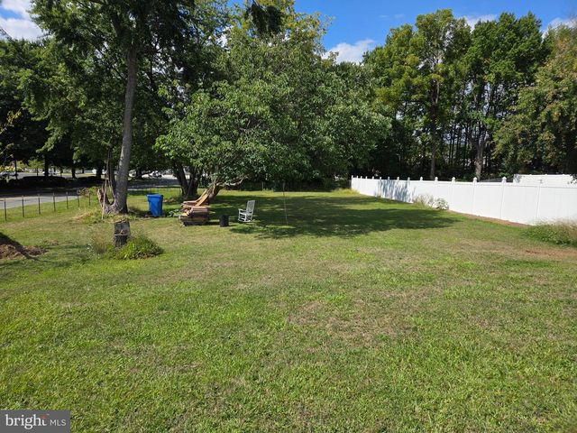 728 LONGWOOD AVE, Cherry Hill, NJ 08002