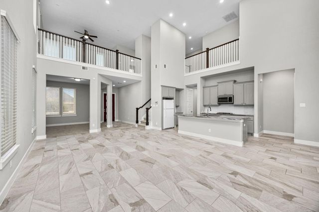 13207 Terania Cliff Trace, Houston, TX 77059