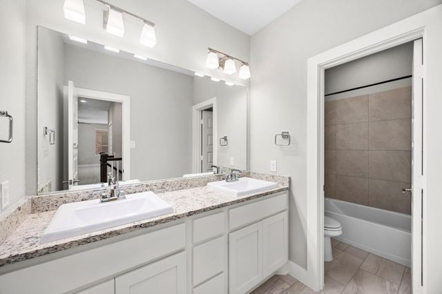 13207 Terania Cliff Trace, Houston, TX 77059