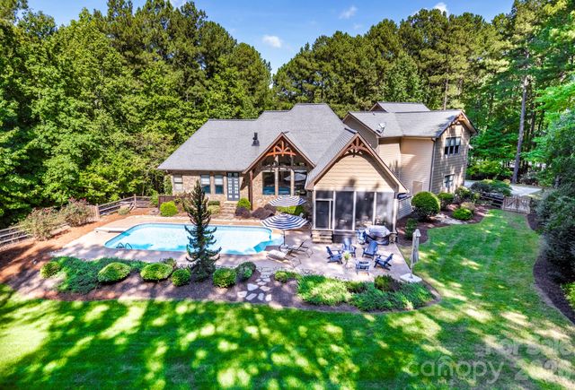 7608 Webbs Chapel Cove Court, Denver, NC 28037