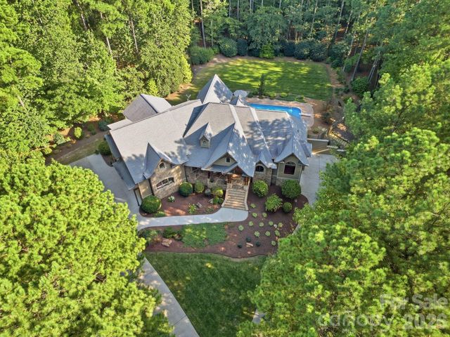 7608 Webbs Chapel Cove Court, Denver, NC 28037