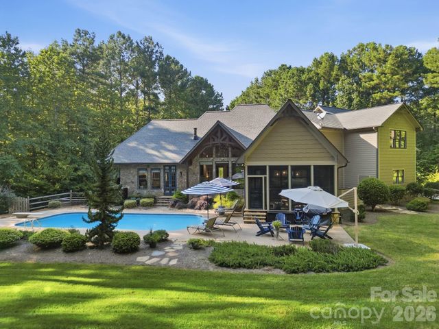 7608 Webbs Chapel Cove Court, Denver, NC 28037
