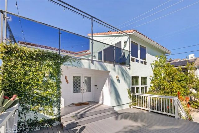 115 E Avenida Cornelio, San Clemente, CA 92672