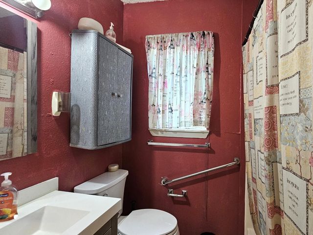 7002 Sandswept Lane, Houston, TX 77086